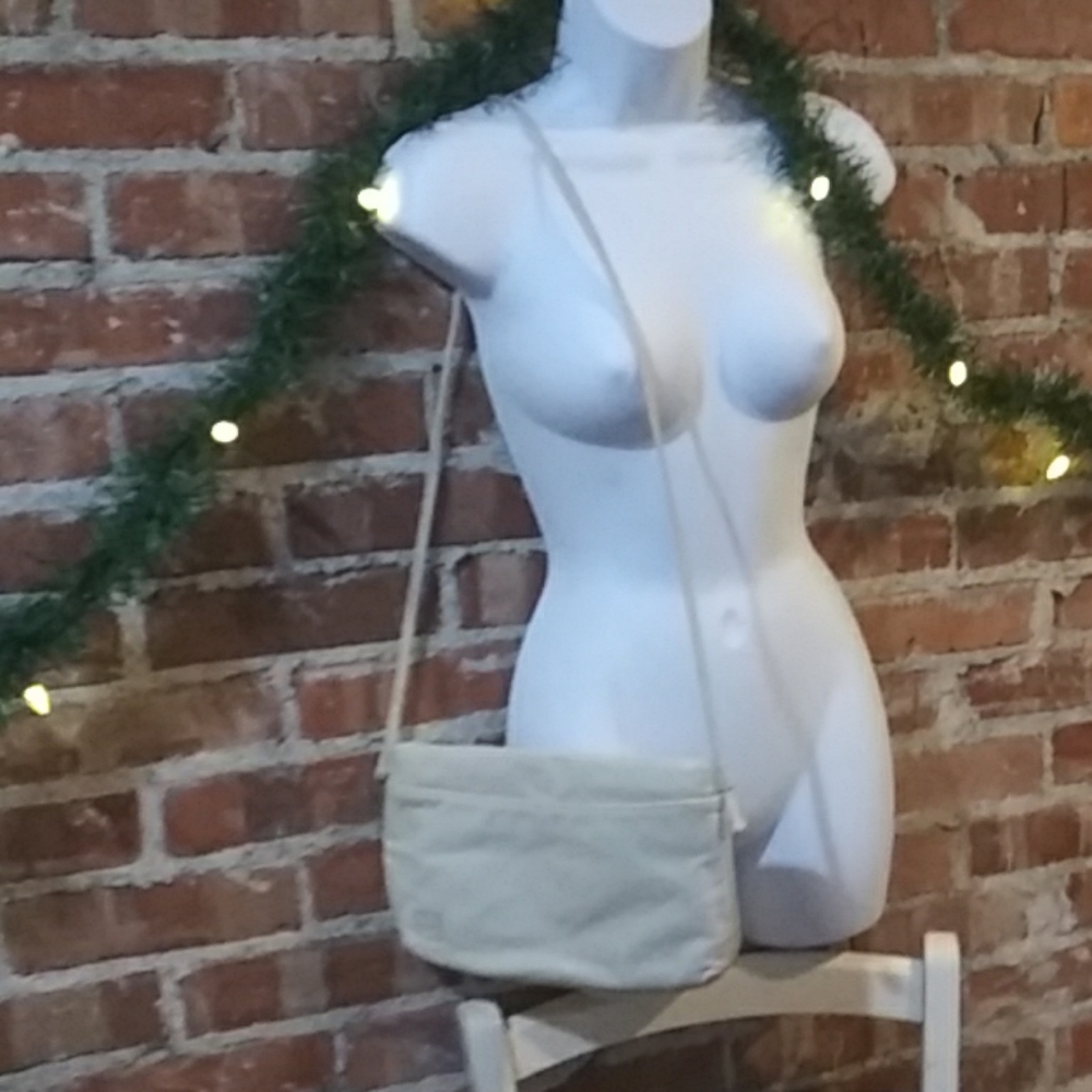 Vintage 80s Hipster Boho Purse white
